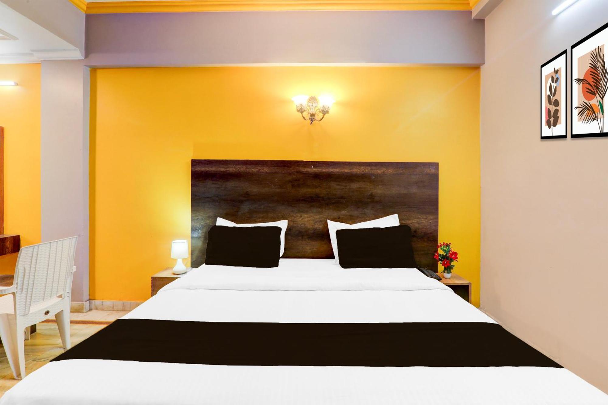 Super Hotel O Insaf Nagar Munshipuliya Formerly Vibrant Chinhat Extérieur photo