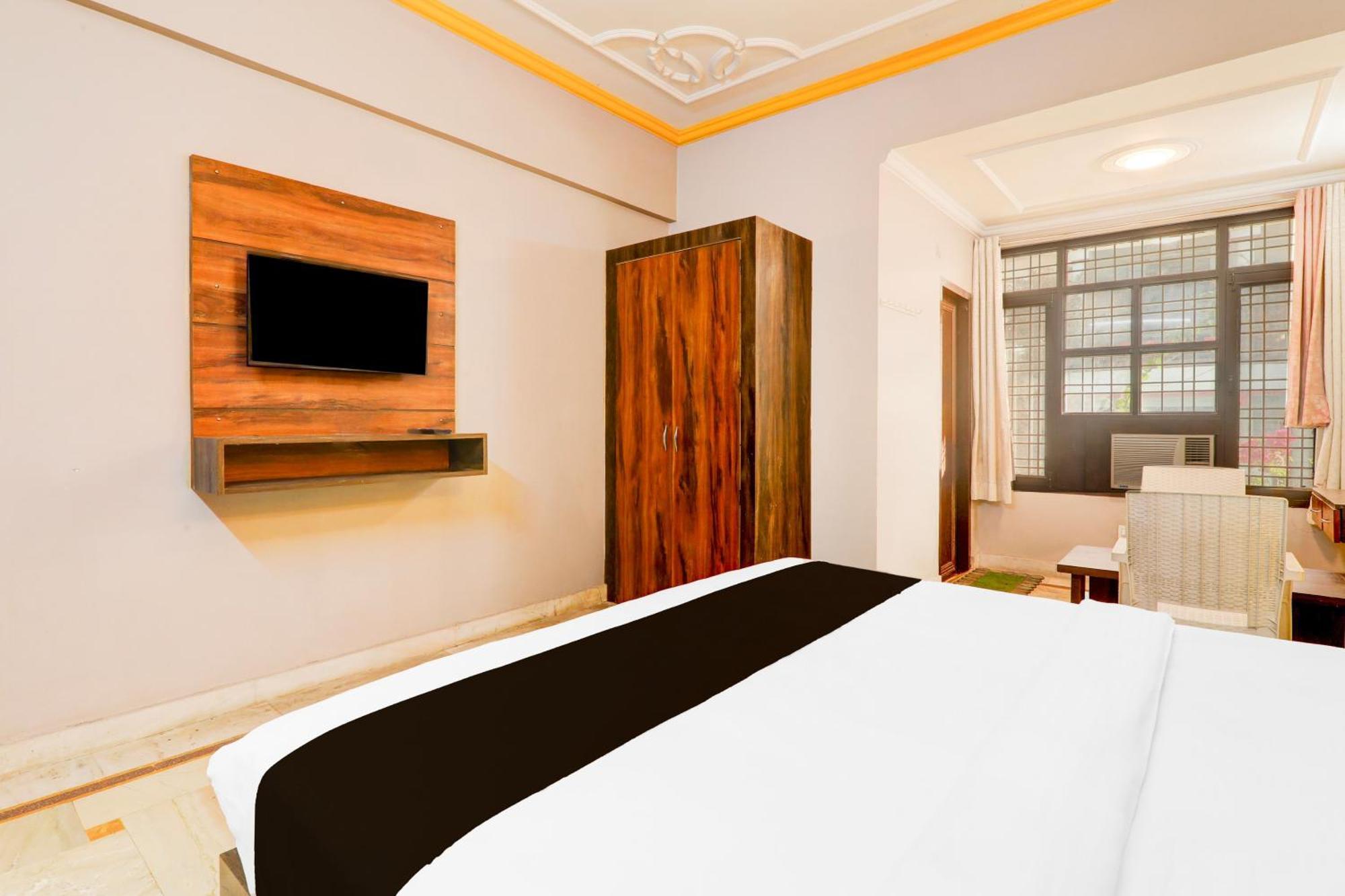 Super Hotel O Insaf Nagar Munshipuliya Formerly Vibrant Chinhat Extérieur photo