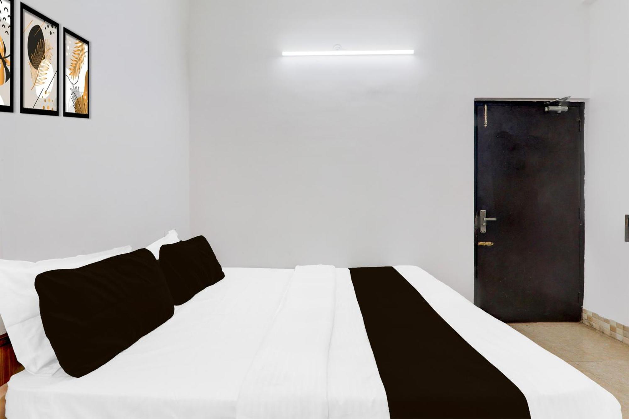 Super Hotel O Insaf Nagar Munshipuliya Formerly Vibrant Chinhat Extérieur photo