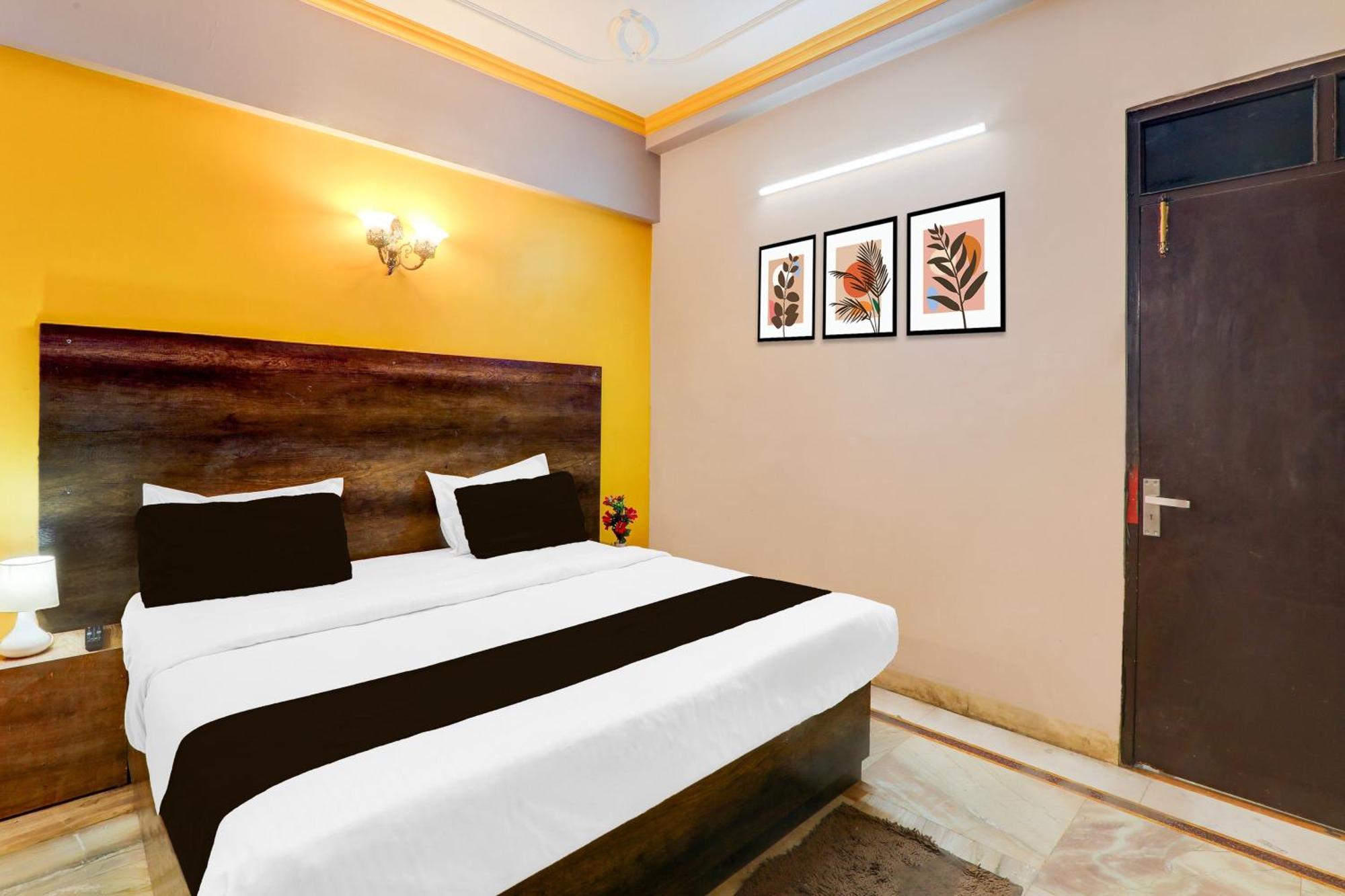 Super Hotel O Insaf Nagar Munshipuliya Formerly Vibrant Chinhat Extérieur photo